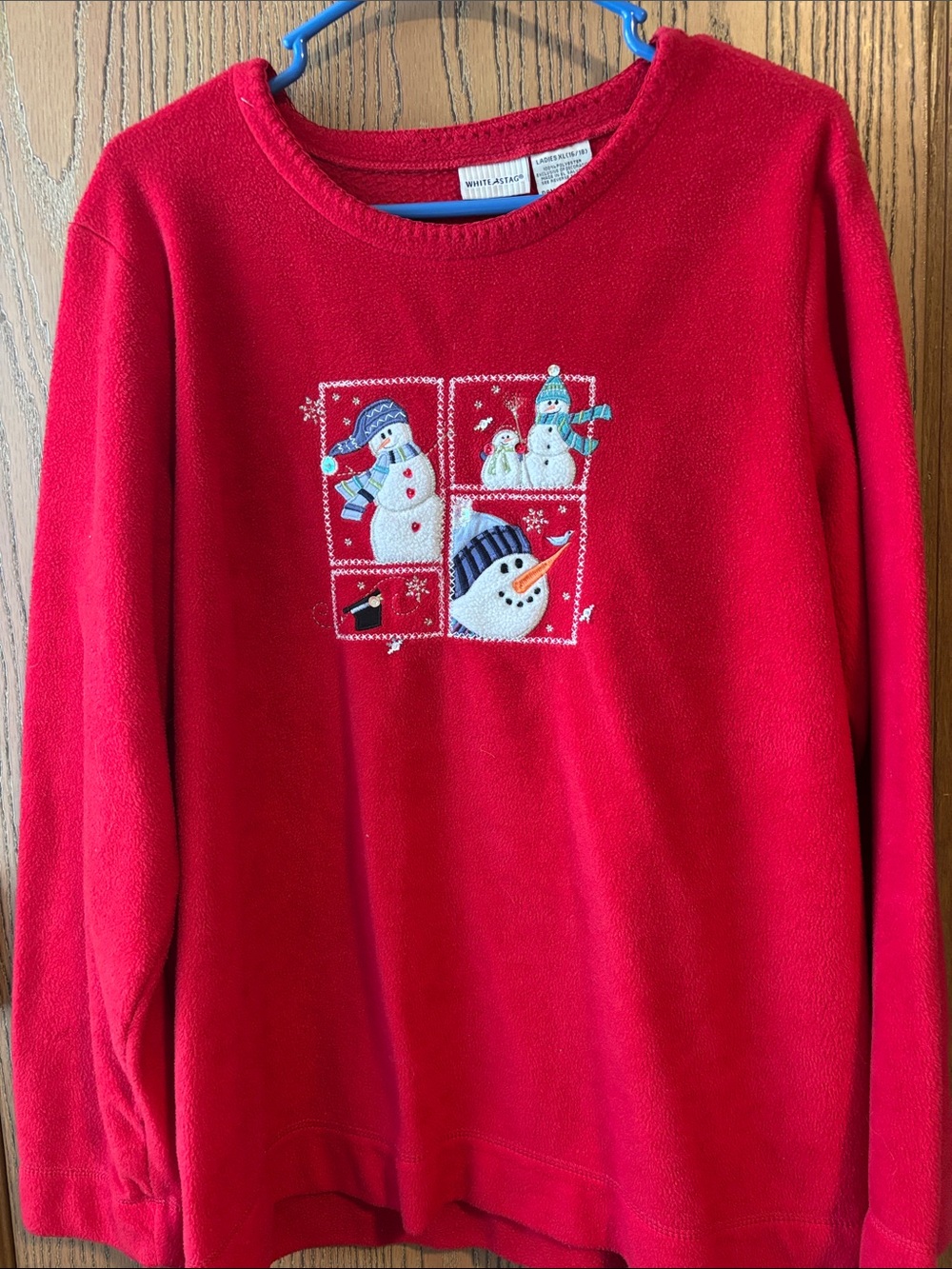 White Stag Classic Red Fleece Pullover